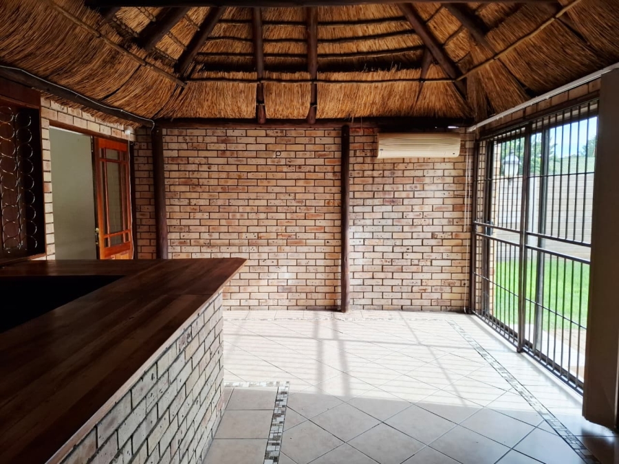 6 Bedroom Property for Sale in Universitas Free State